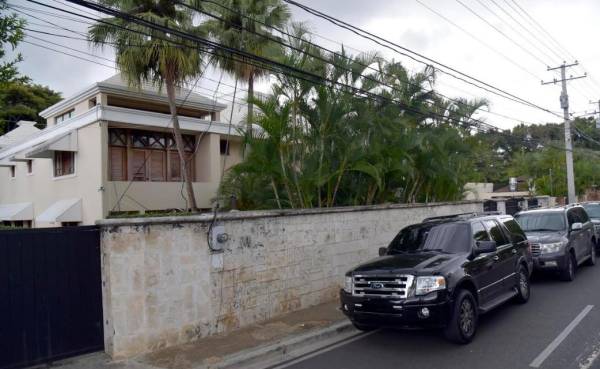 EX PTE FERNANDEZ, SE REUNE CON ALGUNOS EMPRESARIOS DE SANTIAGO