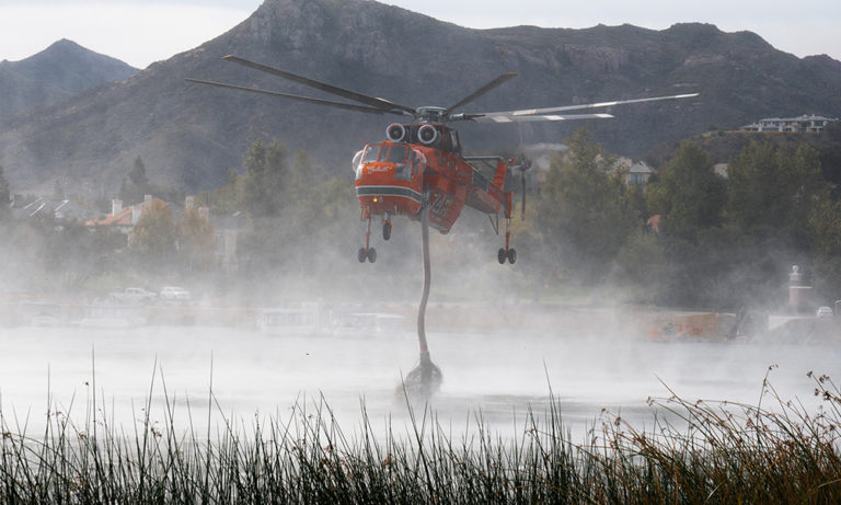 Incendios en EEUU dejan 59 muertos