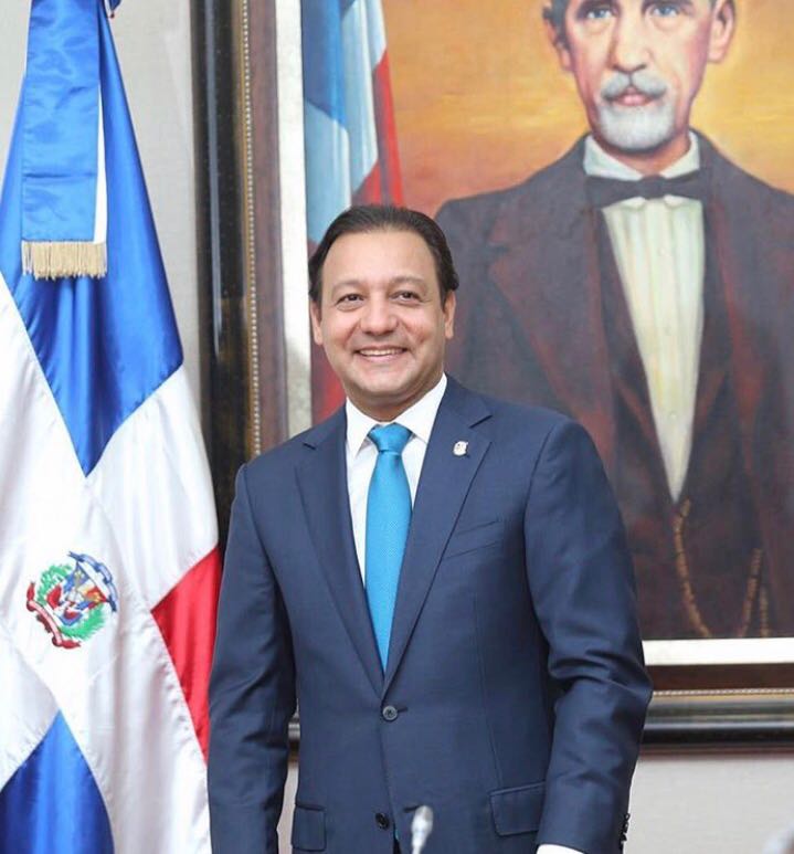 ALCALDE ABEL MARTINEZ LLAMA NO FIRMAR PACTO MIGRATORIO