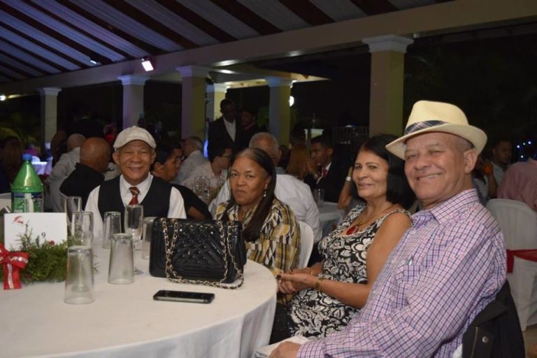 CDP Santiago celebra exitosa cena navideña