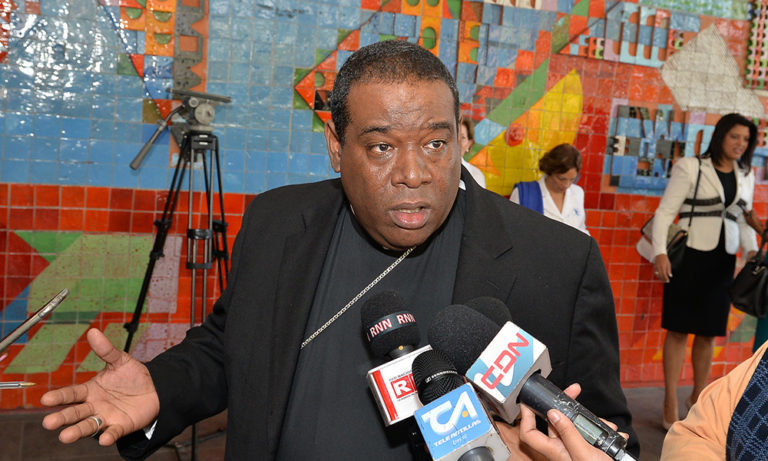 OBISPO OPUESTO A LA REELECCION PRESIDENCIAL