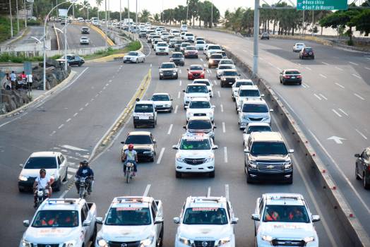 La DGII informa más del 50% de conductores falta por renovar el marbete