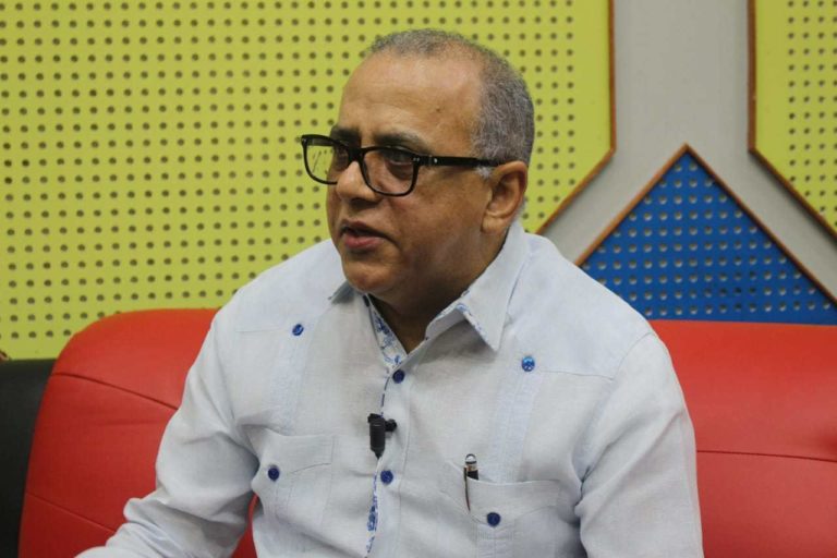 DOCTOR PLUTARCO ARIAS DEFINE HOSPITALES PUBLICOS COMO UNA VERGUENZA NACIONAL