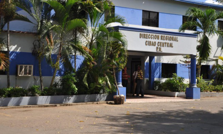 POLICIA BUSCA HOMBRE MATO DOS