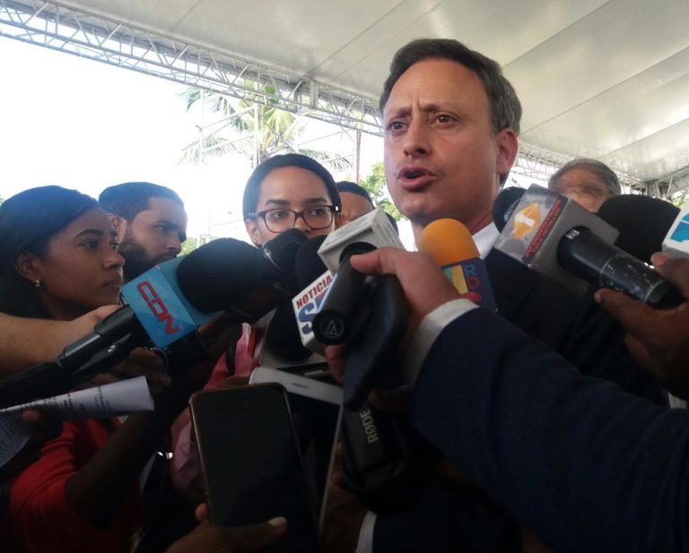 PROCURADOR EXHORTA A ARGENIS A QUE SE ENTREGUE