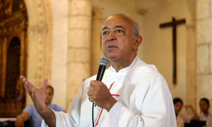 Padre Luis Rosario cree ideología género va contra el matrimonio