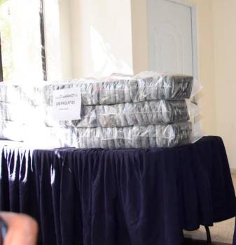 Decomisan 100 paquetes de droga en Barahona