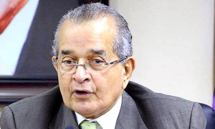 Afirma : “A Leonel lo recogerán con pala, pero seguirá defendiendo la democracia”