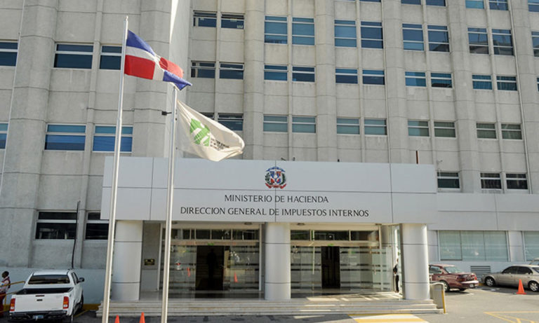Descubren evasión fiscal por 4 mil millones de pesos
