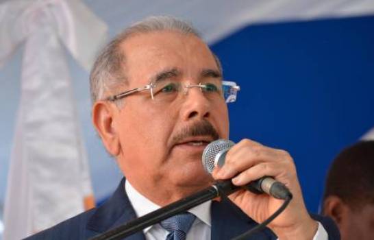 PTE MEDINA EXHORTA A JOVENES EN SU DIA