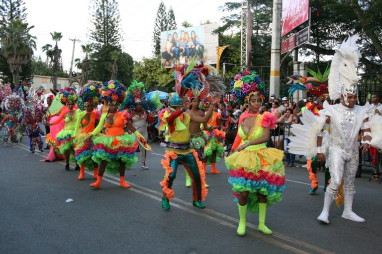 TODO LISTO PARA INICIO CARNAVAL DE SANTIAGO 2019