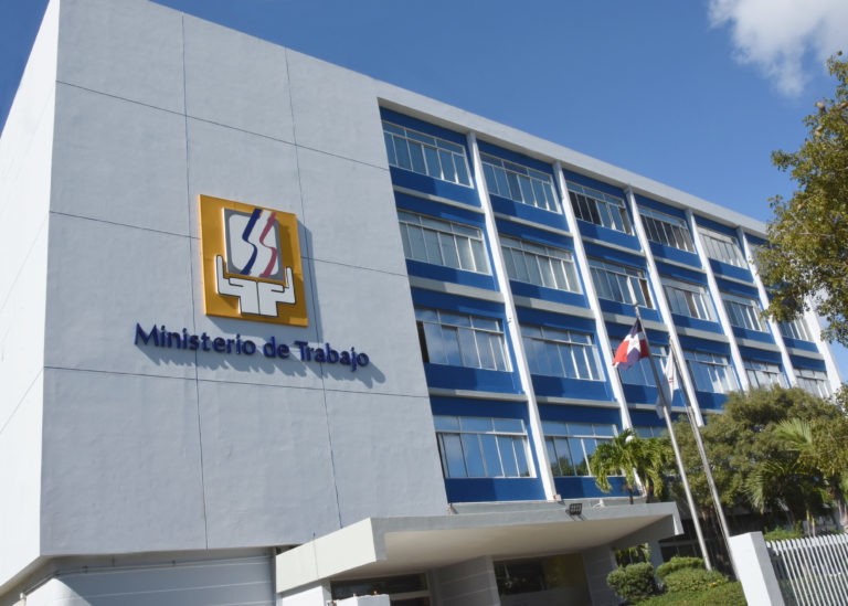 REITERAN MIECOLES 27 NO SE TRABAJA