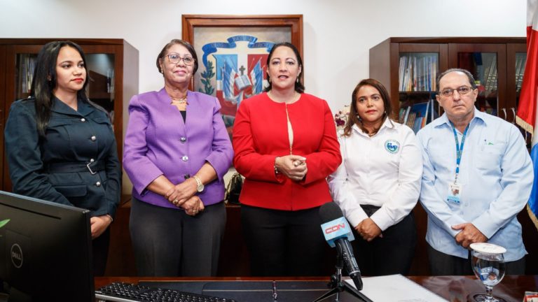 Gobernadora Ana María Domínguez anuncia Jornada de Donación de Sangre “Donando con Amor”, para Salvar Vidas