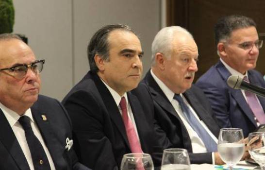 Industriales lamentan posposición de firma del Pacto Eléctrico