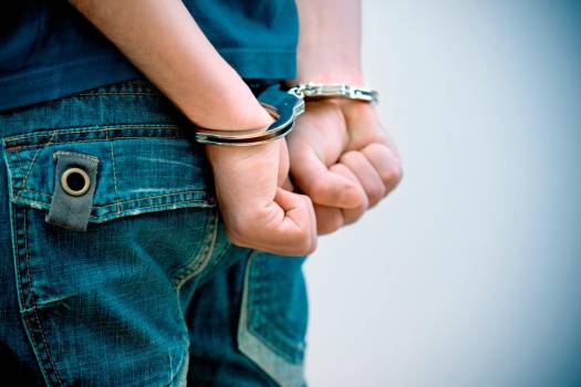 APRESAN HOMBRE INTENTO MATA SU EX MUJER
