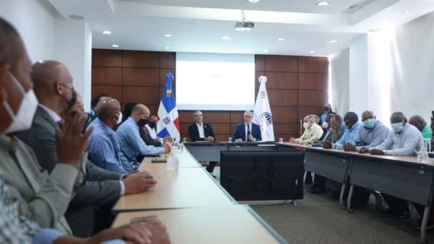 Economistas consideran reajuste salarial debe ser acuerdo sincero