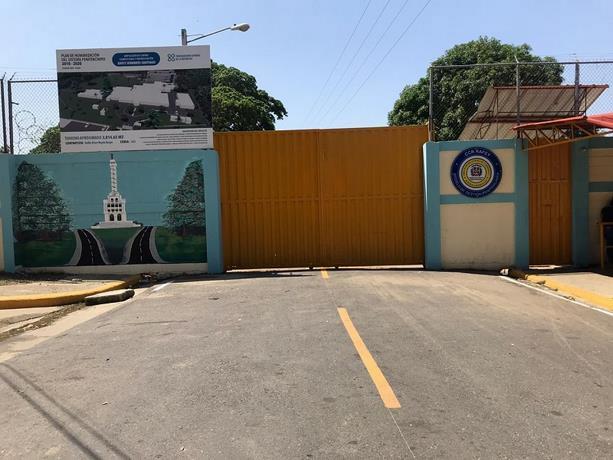 Recluso mata a un compañero de celda  en carcel de Santiago