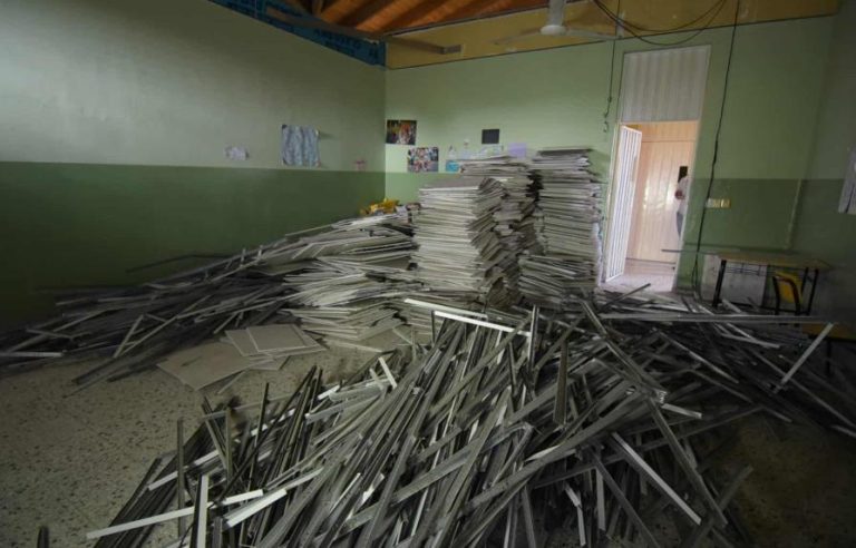 Deterioro de plantel impide inicio de clases