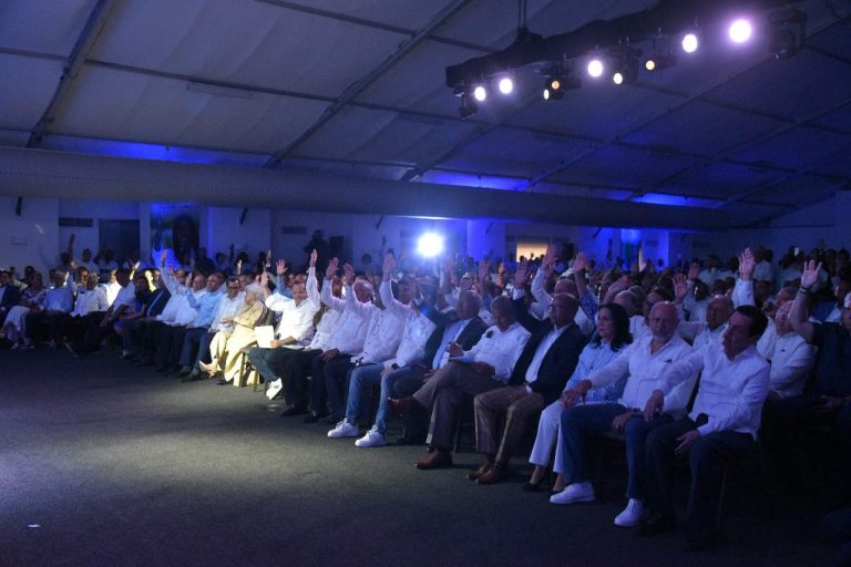 (PRM) aprobó este domingo la conformación de su Dirección Ejecutiva