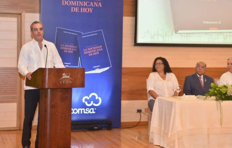 Presidente Abinader destaca aportes del jurista Negro Veras al país