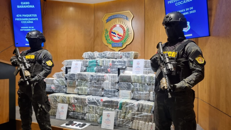 Confiscan  474 nuevos paquetes de cocaina