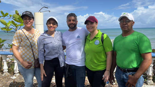 Organizaciones participan en jornada de limpieza de Costa y Río Joba