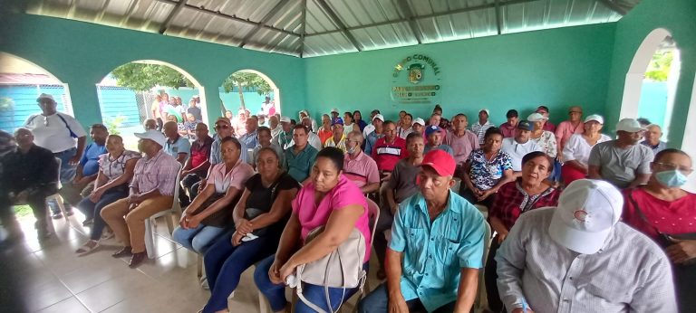 Alianza Campesina informa actividades para lograr les entreguen tierras del CEA