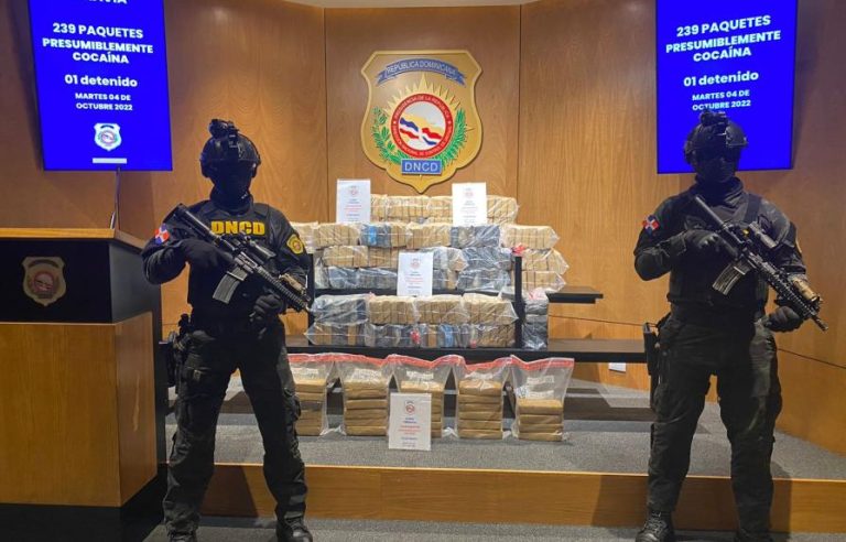 DNCD incauta 239 paquetes de cocaína en Peravia