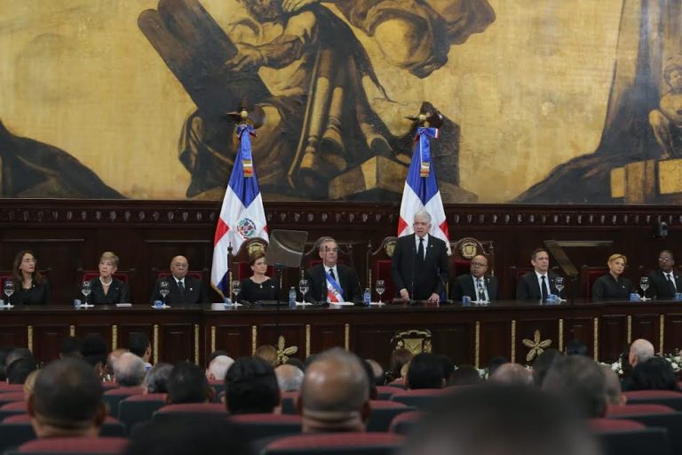 Pte del Senado exhorta a confiar en que nunca estará en juego la nacionalidad dominicana