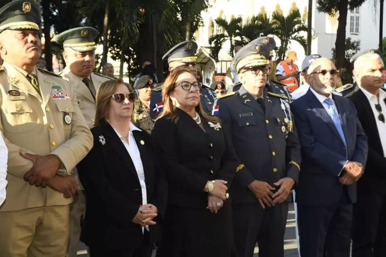 Conmemoran en Santiago el 179 aniversario de la Independencia Nacional