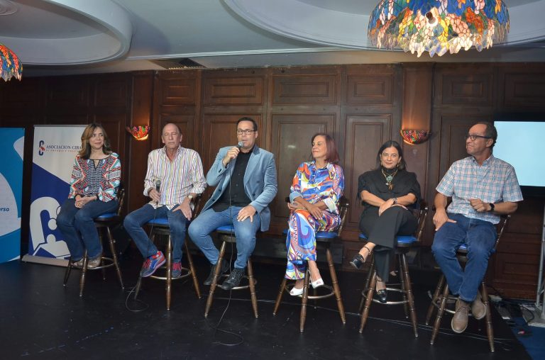 “Frank Ceara: El tour Entre Amigos” bajo la producción de Vibra Productions llega al Gran Teatro del Cibao