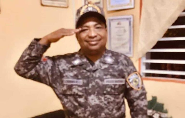Muere teniente de la PN baleado por asaltantes