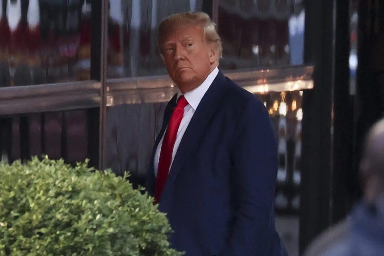 Trump llega a Nueva York en medio de estrictas medidas de seguridad