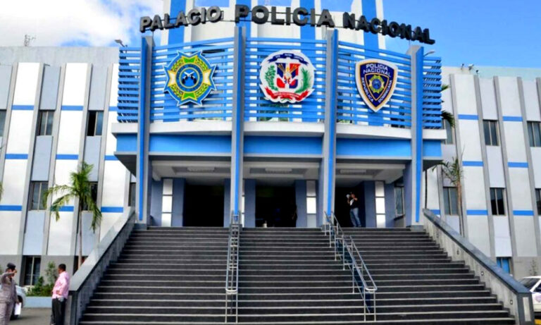 Reportan dos heridos en explosion en deposito de armas  de la Policia