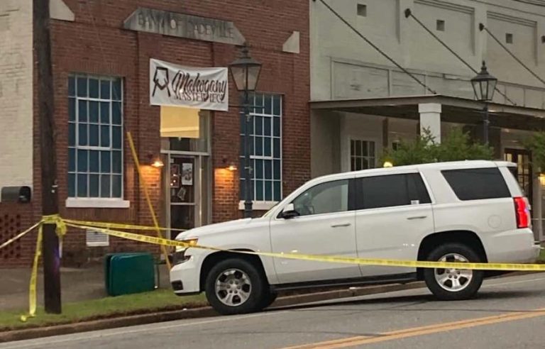 Tiroteo en una fiesta de cumpleaños  deja cuatro muertos