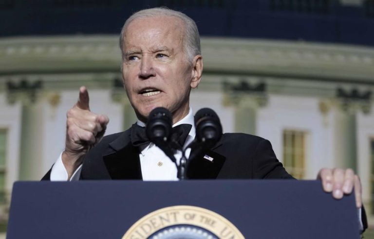 Pte Joe Biden pide la libertad de reporteros presos