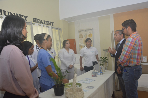 Director regional norte del MICM visita pequeñas empresas, ejemplos de superación