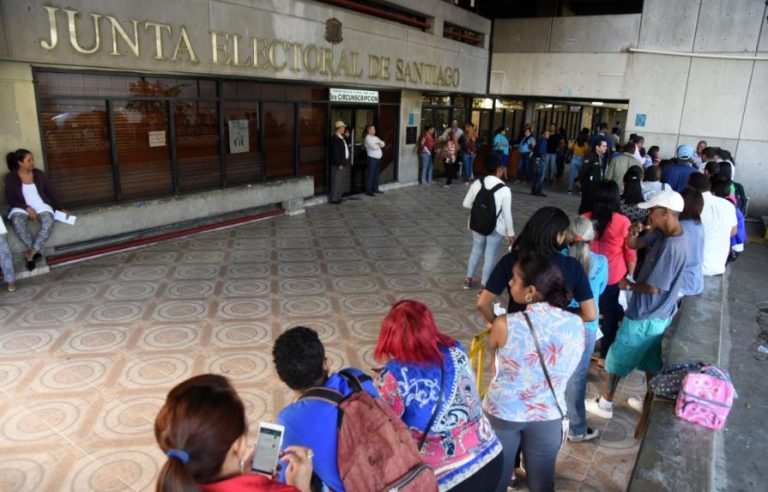 Condenan a 15 años ex empleado Junta Elecctoral de Santiago por robo de mas de 37 millones