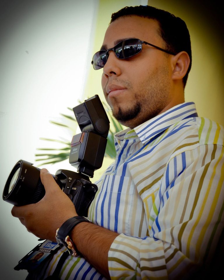 El Observatorio Comunicación y Democracia expresa su pesar por la pérdida del  fotorreportero Alex Reynoso