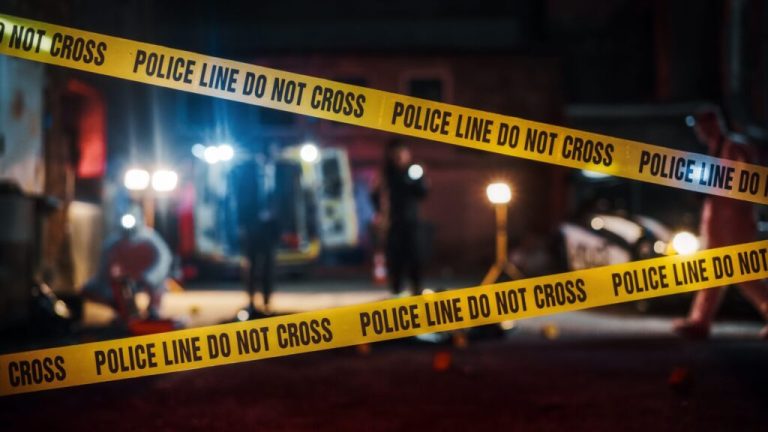 Tres  muertos y 10 heridos en atentado terrorista