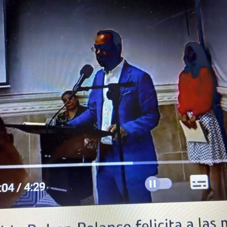 Ruben Polanco rinde homenaje a las madres en su dia