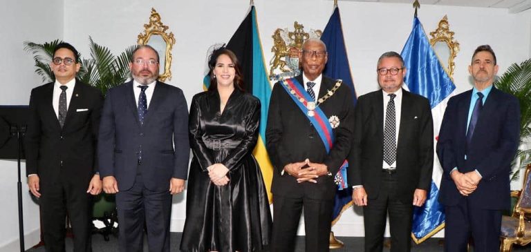 Designan  primera embajadora Dominicana en las Bahamas