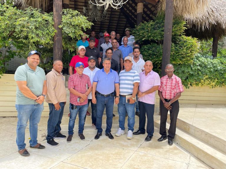 Reclaman construcción presa en río Amina
