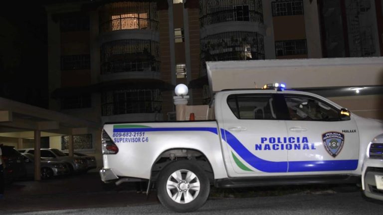 Muere joven tras lanzarse de un  edificio