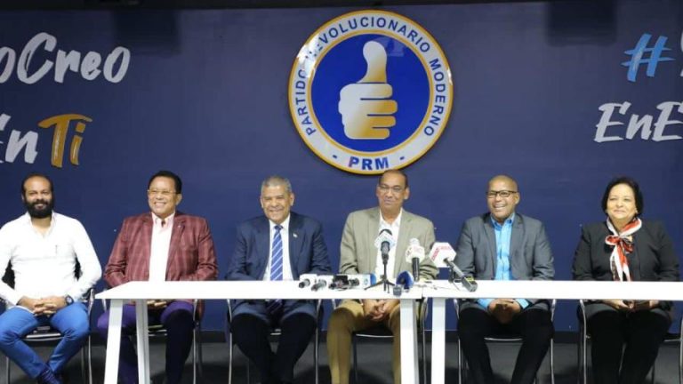 Funcionarios deberán pedir licencia a partir de que la JCE admita sus candidaturas