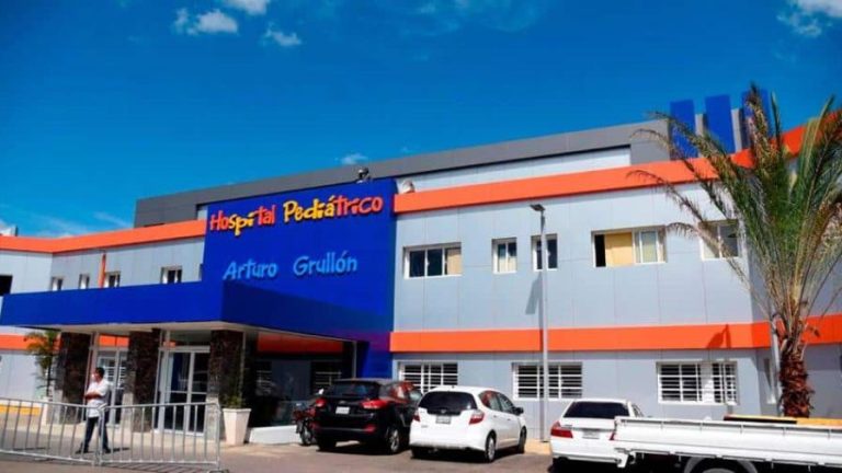 Sigue grave niño afectado de dengue