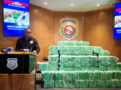 Ocupan 400 paquetes de presunta cocaína en una carga que simulaba ser guineos