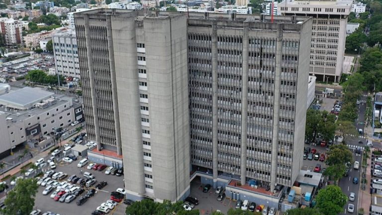 Prohiben marcha de haitianos para el domingo