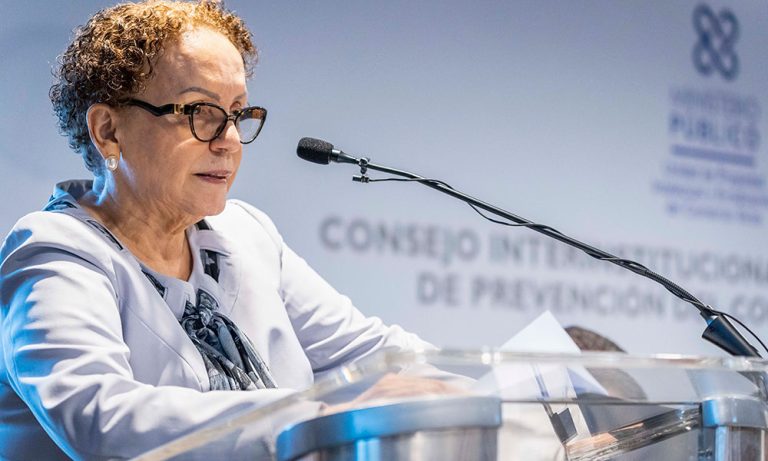 Procuradora General de la Republica valora combate contra el comercio ilícito