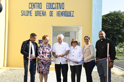Minerd inaugura edificio del centro educativo Salomé Ureña de Henríquez en Centro Correccional y de Rehabilitación Rafey